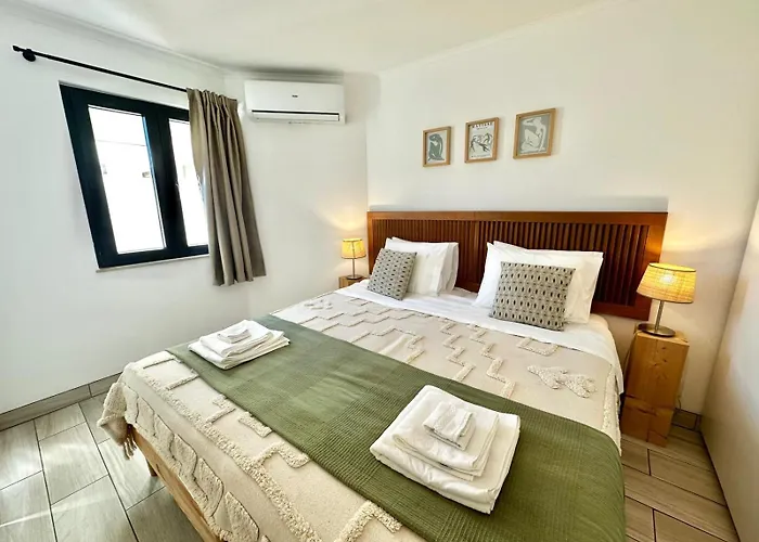 The Olive Tree - Vilamoura Marina Center